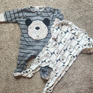 Kids One-Piece Footed Pajamas - Gray & Cream Bear Print